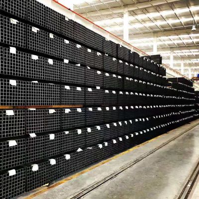 Vierkant ERW 65x65 10 x 10 koolstofstaal buis met gaten 80 x 80 Gecertificeerd door ISO9001