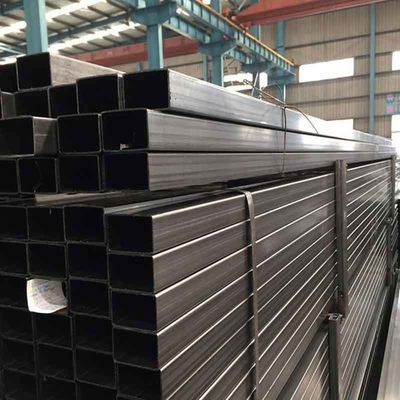 Vierkant ERW 65x65 10 x 10 koolstofstaal buis met gaten 80 x 80 Gecertificeerd door ISO9001
